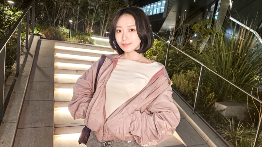 SIRO-5513 | 被觀看就會濕潤。22歲的美容師意的生活 比起愛情，更看重快感 有著展現慾的身體，持著高性欲，卻無男友 激撩身體的自慰嗎？在鏡頭前將性慾釋放的身體──肉波狂擺的大屁股，剛交時甚至摸自己乳頭的手指，即使痙攣仍不停高潮──揭露性癖好的自我挑釁檔案』【初次拍攝】在網路上報名成為AV演員→AV體驗拍攝 2392 | 阿寶影音-成人影片,AV,JAV-專注精品‧長久經營