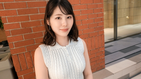 SIRO-5580 | 美女賭場店員來到這裡不僅自慰而已而且無法滿足！蒼白肌膚和飽滿的屁股讓性慾爆發！由於無法忍受的慾望，她不由自主地達到高潮，那個樣子太過色情！【初次拍攝】在網上參加AV招募→AV體驗拍攝2483 | 阿寶影音-成人影片,AV,JAV-專注精品‧長久經營