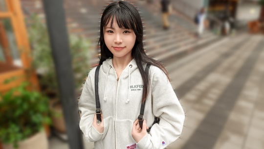 SIRO-5650 | [AI解碼版]令和時代的性愛！19歲在某知名主題樂園工作的女孩應徵！對性愛充滿好奇和魅力十足！蜂窩般的臉也很可愛！過於敏感的性感帶是因為年輕嗎？！性愛潛力太高了！【首次拍攝】在網上應徵AV→AV拍攝體驗 2530 | 阿寶影音-成人影片,AV,JAV-專注精品‧長久經營
